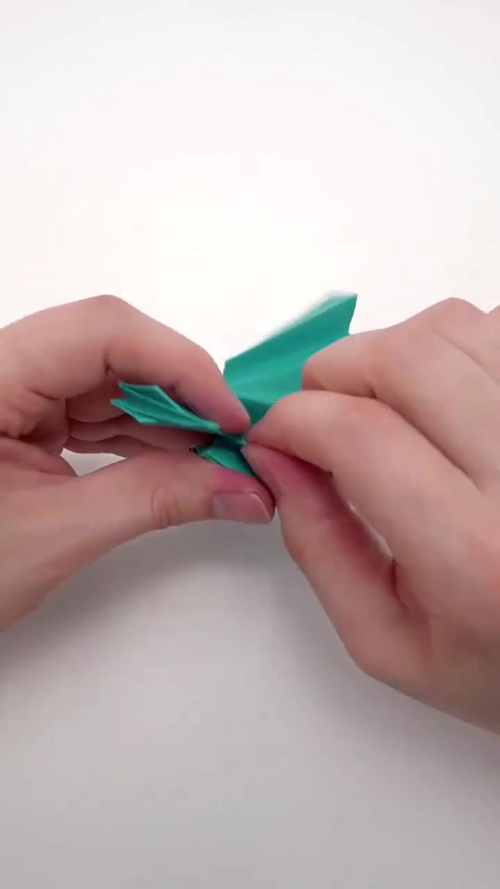 Let's fold a flying dragon together | 3 satisfying drawings easy to reproduce