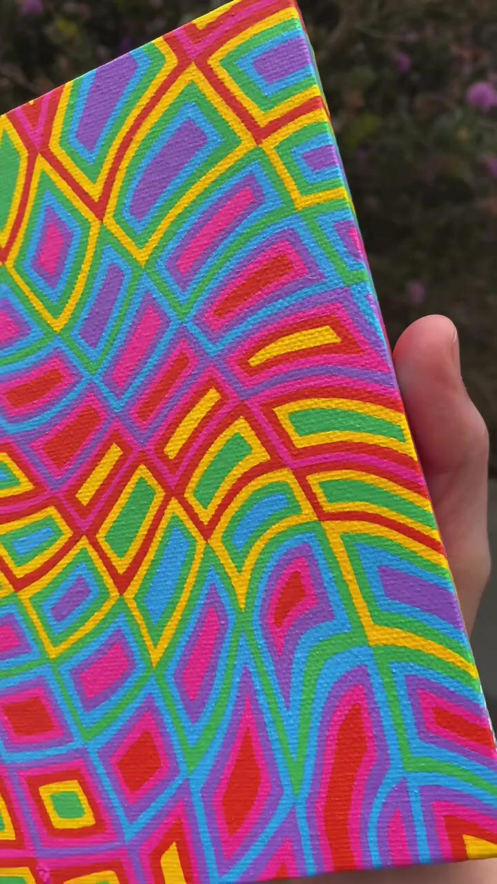Wavy rainbow | the perfect mandala with fine tip paint marker soniofficemate