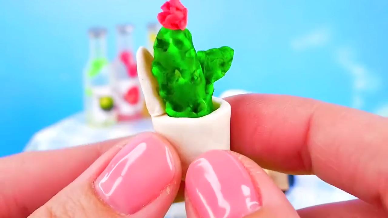 Diy hand-made, mini cactus potted by barbie dolls; clay crafts for kids