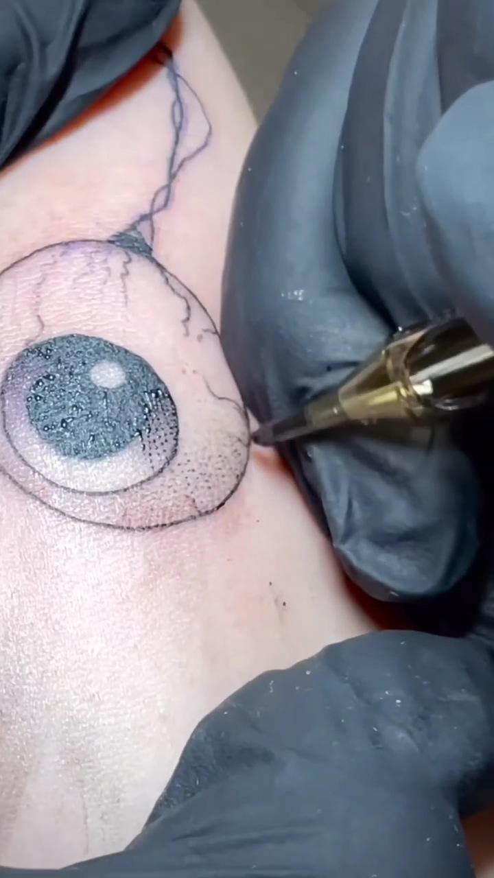 Eyeballs | tattoo art