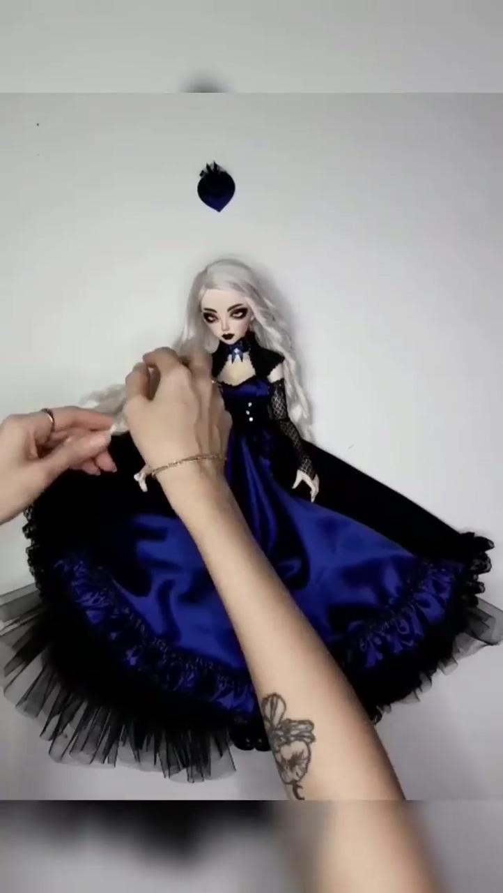 Gothic bjd doll; barbie dolls diy
