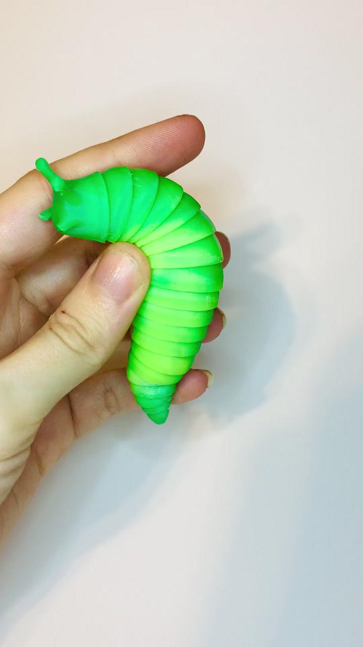 Color changing slug; 3d shape