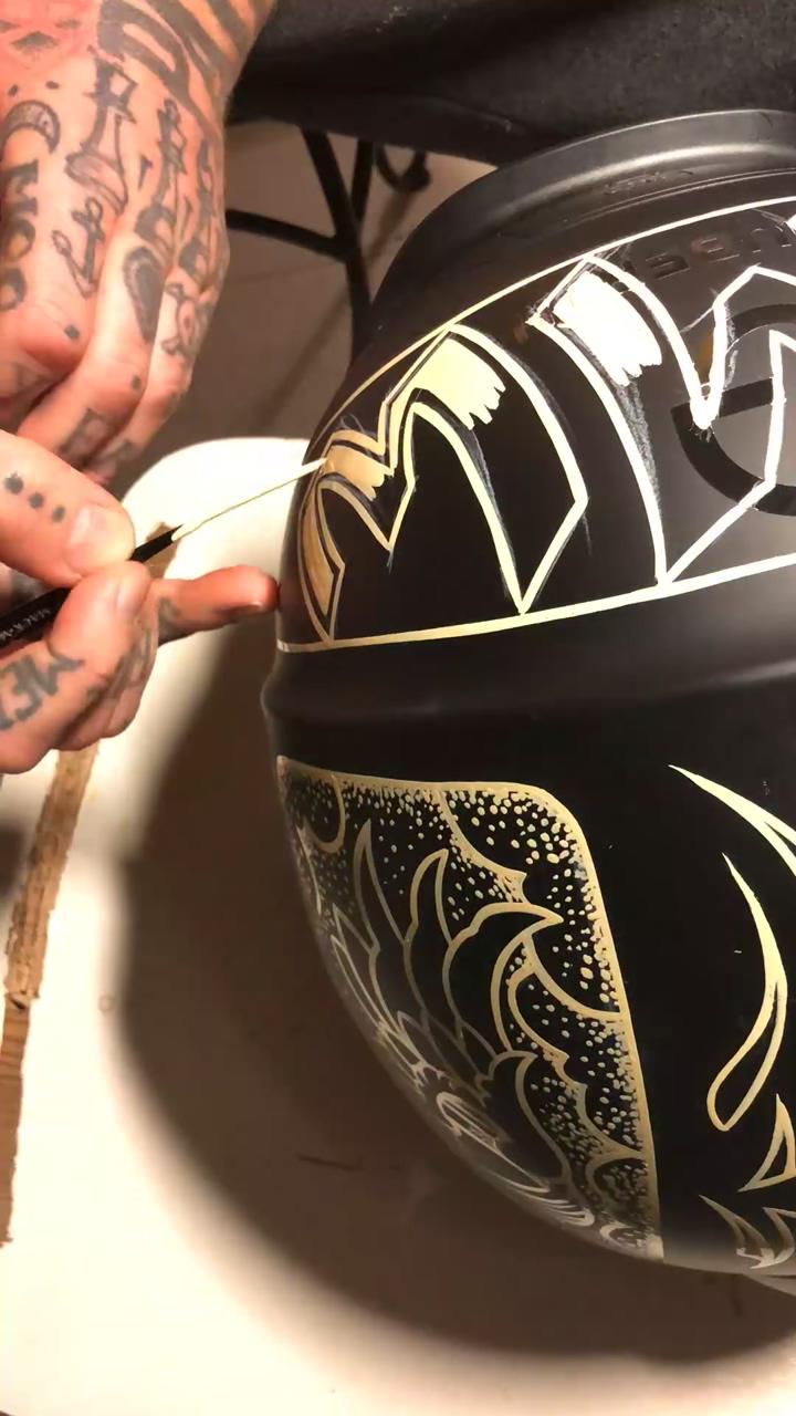 Custompaint; custom helmet paint