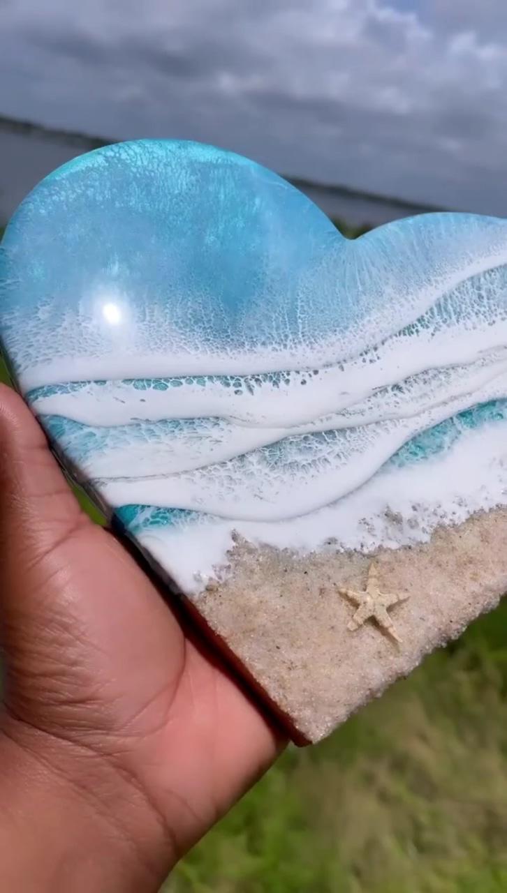 Diy resin ocean heart process; resin crafts tutorial