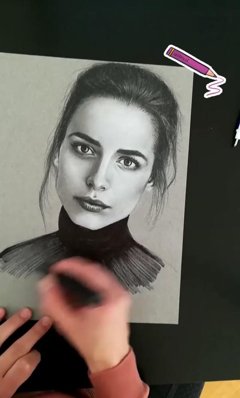 Drawing a portrait | chalk drawings