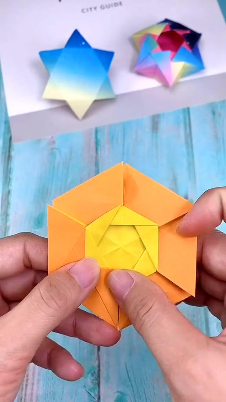 How to made a 3d hexagon foldable origami - paper crafts; pallet knife blossom in acrylic