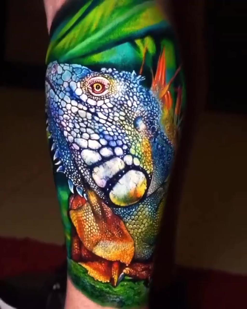 Iguana tattoo; 3d tattoos