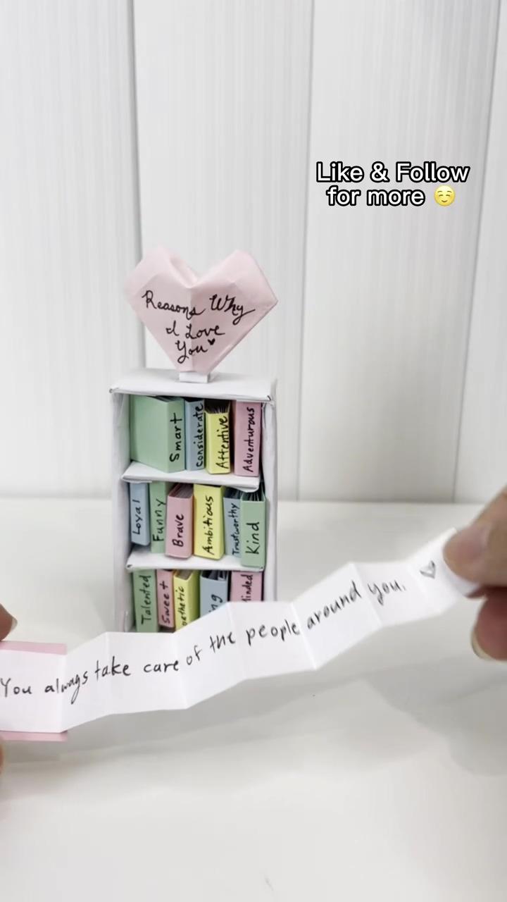 Diy interactive bookshelf gift with messages - easy thoughtful gift for your boyfriend/girlfriend; diy birthday gifts for friends