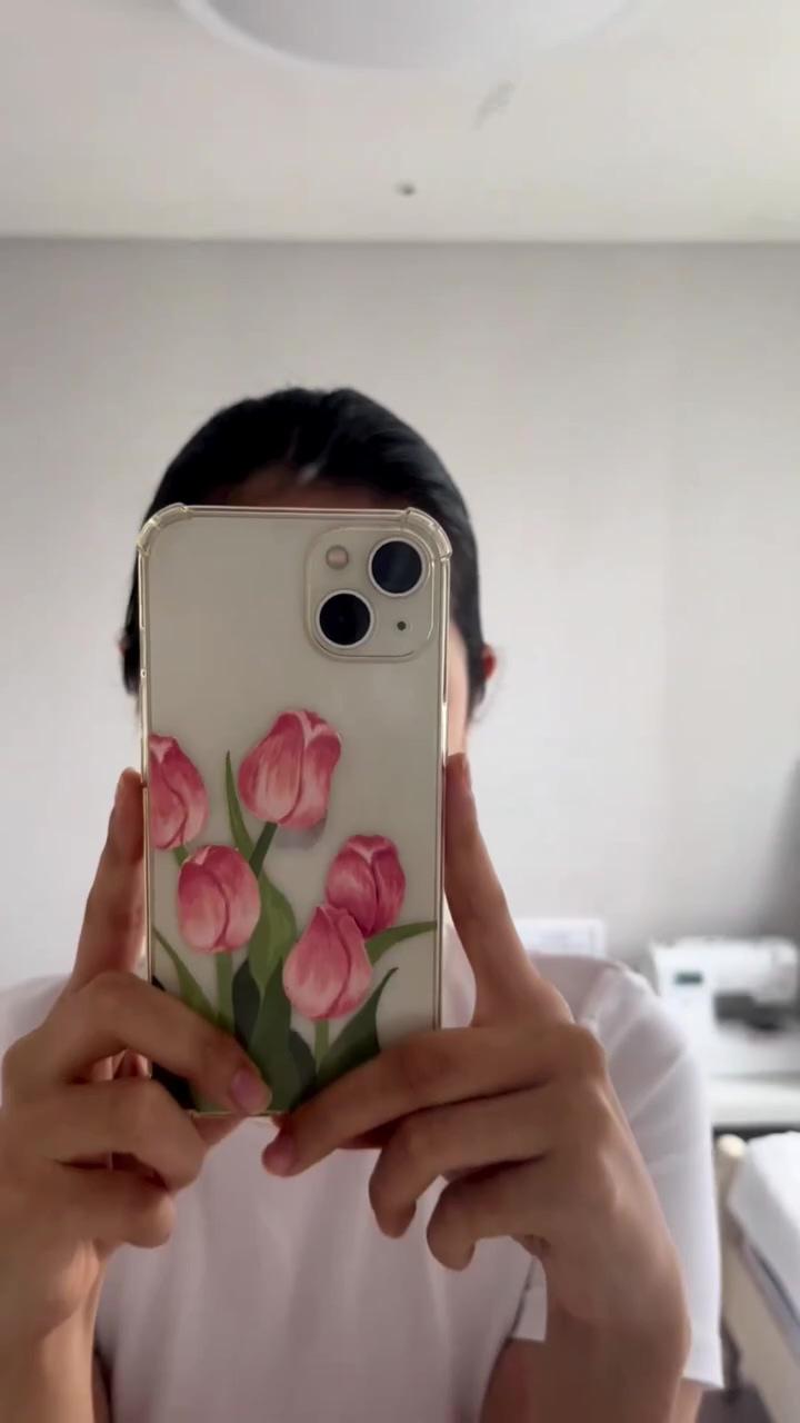 Diy tulip phone case | what do you love about art