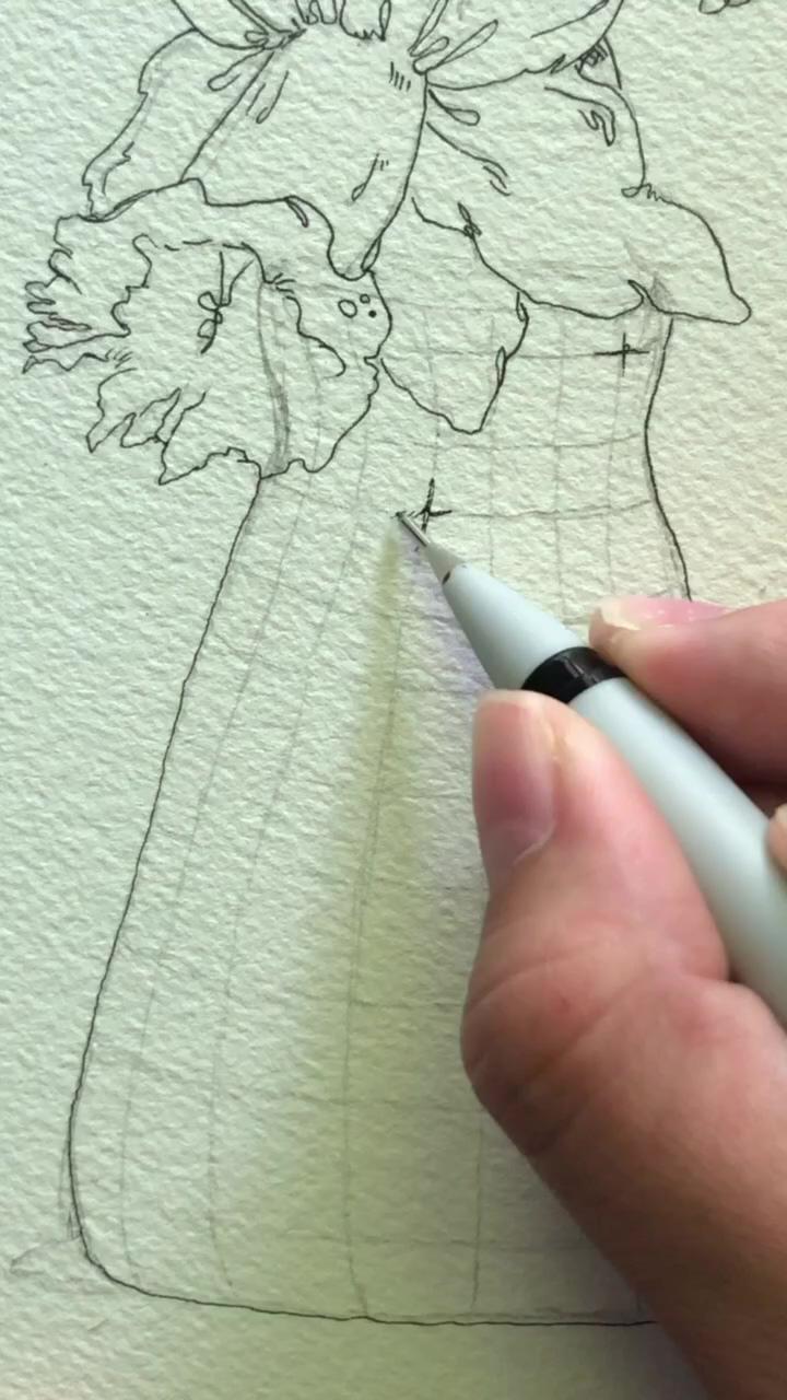 Illustrating daffodils in a vase with ink | lineart - art