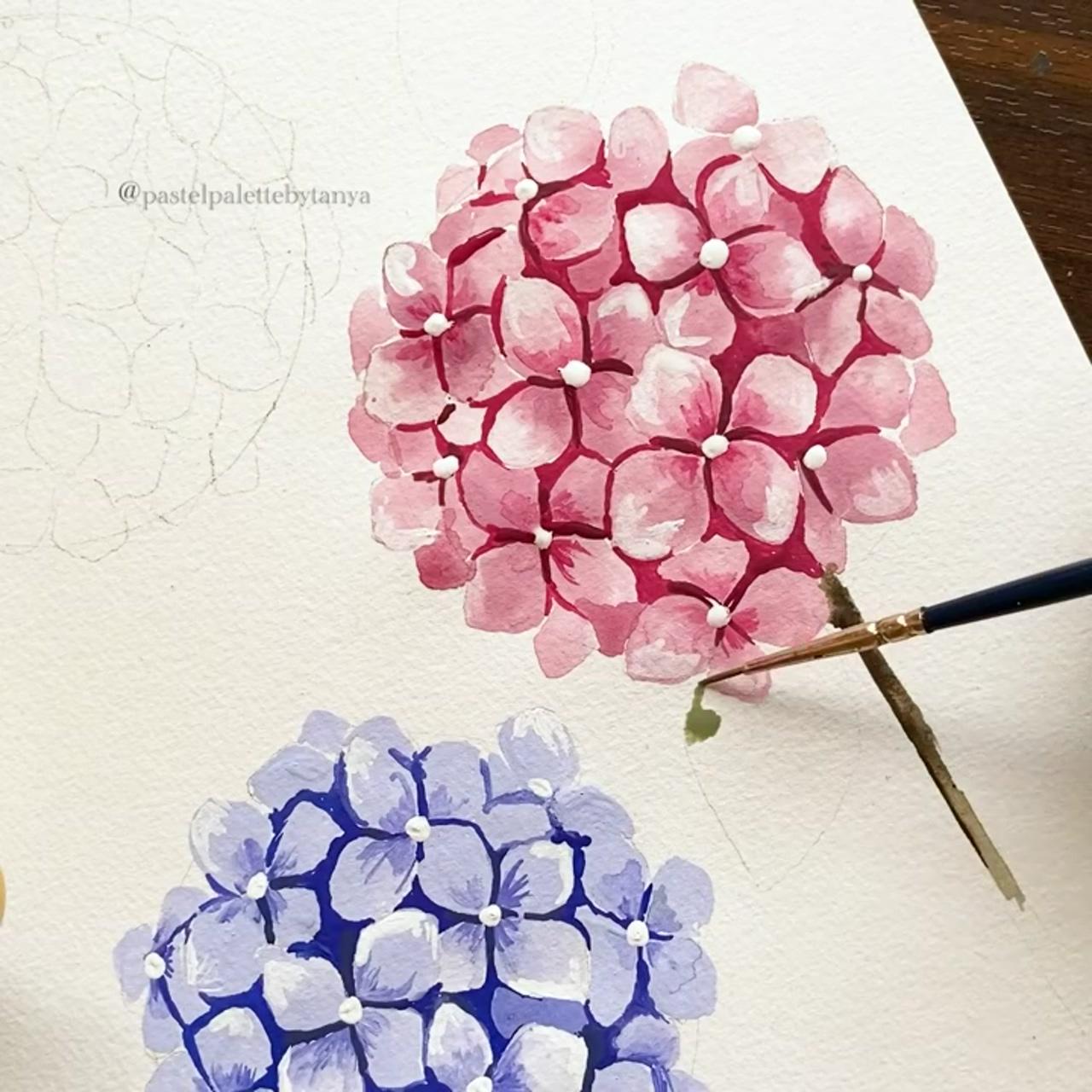 Painting a hydrangea flower; diy watercolor painting