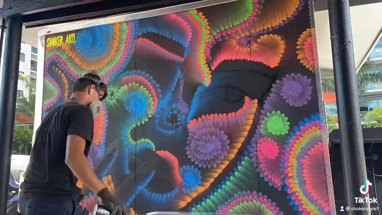 Abstract artist shoker art1 mural fluorescent art; graffiti shoker style time lapse video