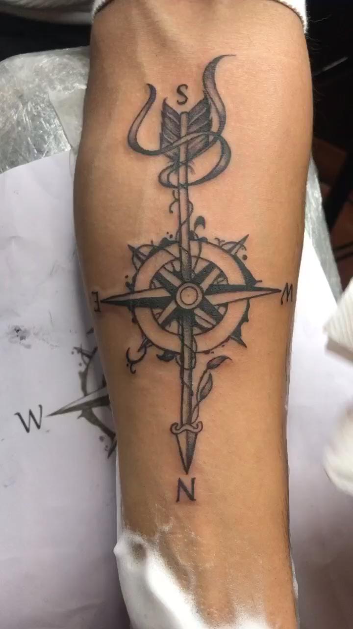 Compass tattoo; small tattoo artwork