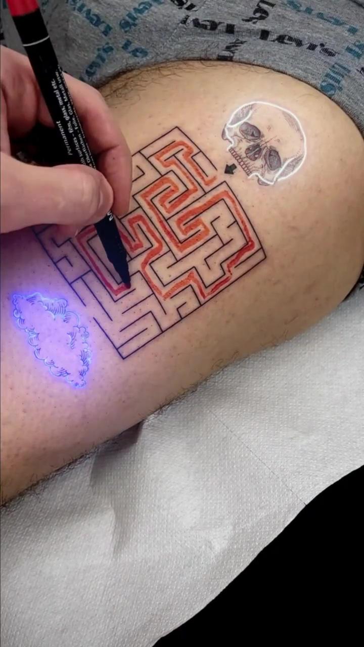 Tattoo idea; uv light tattoo 