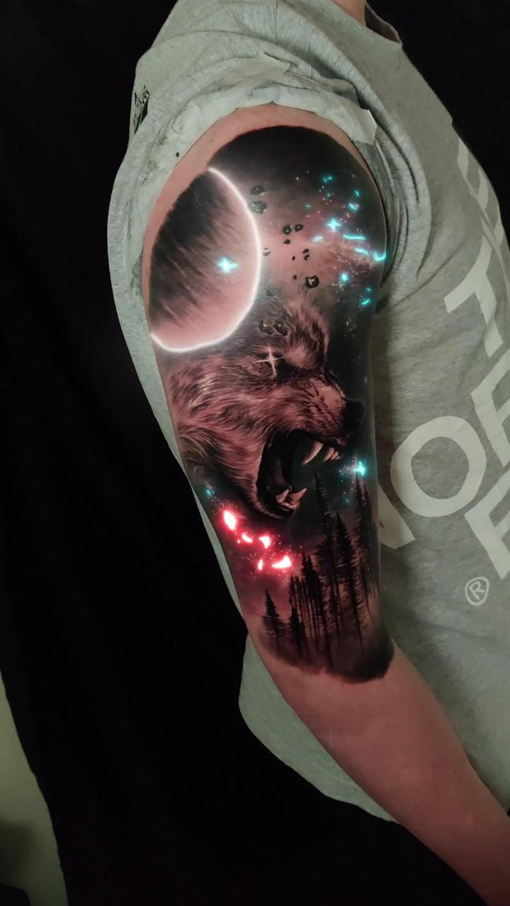 Wolf tattoo shoulder | wolf tattoo shoulder